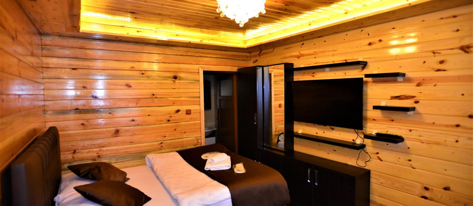 Akyüz Kardeşler Otel ve Bungalov